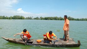 Capture the authentic charm of Vietnam’s cultural scene